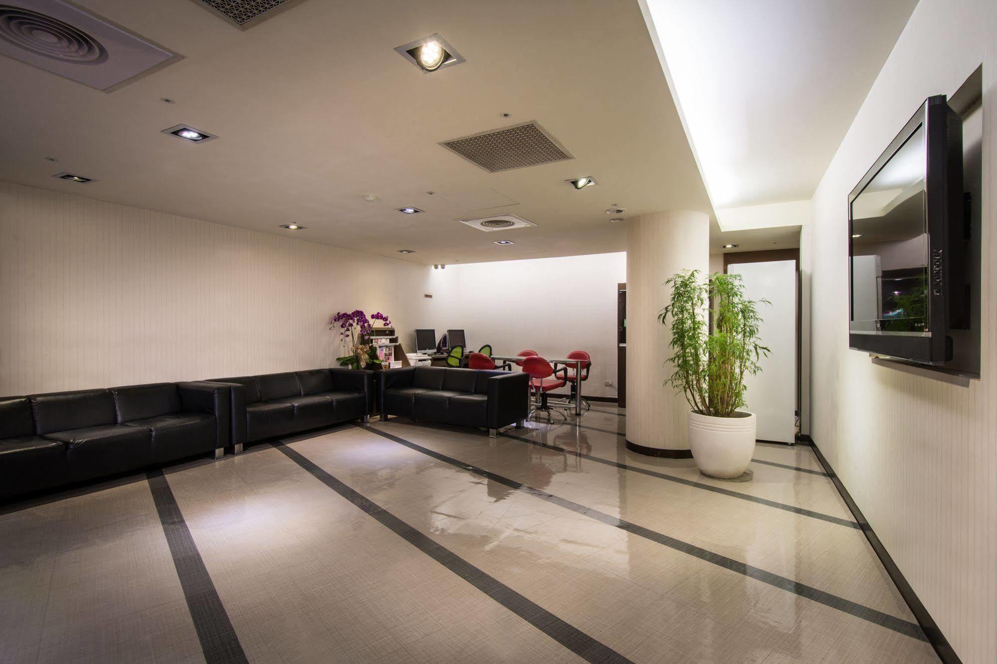 New World Hotel Taipeh Exterior foto